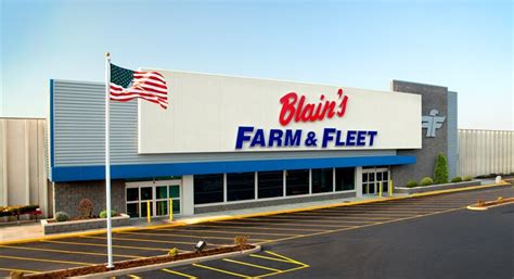 Blain's farm and fleet oak creek - Blain's Farm and Fleet in Oak Creek, WI is a department store that serves the agricultural and automotive communities of the greater Milwaukee area in Wisconsin. Blain's carries cat and dog food, horse tack, livestock feed and supplies, men's and women's clothes, housewares, hunting/fishing/camping gear, sporting goods and more.